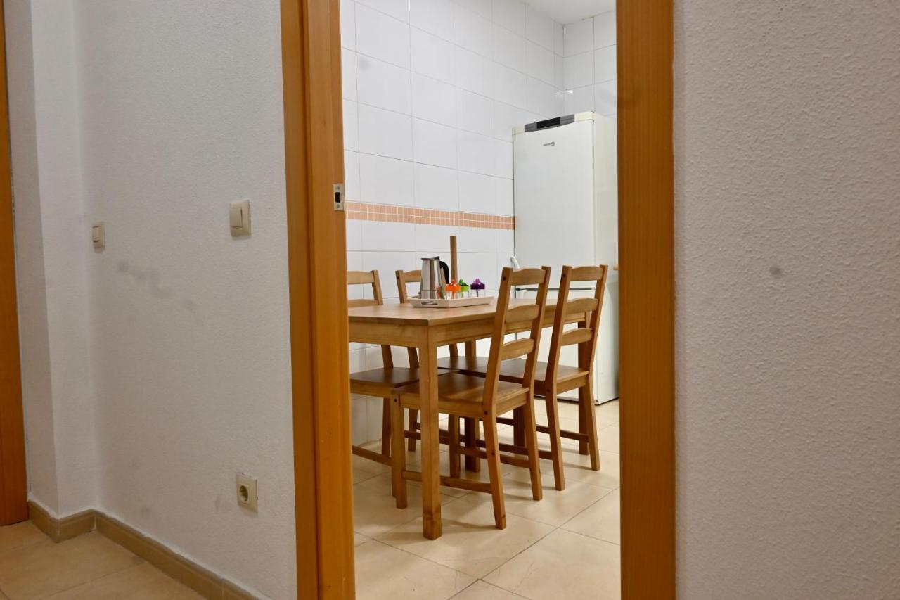 For You Rentals Acogedor Apartamento Temporal De 1 Dormitorio Y Salon, A Pasos De Gran Via Inf3D Madrid Exterior foto