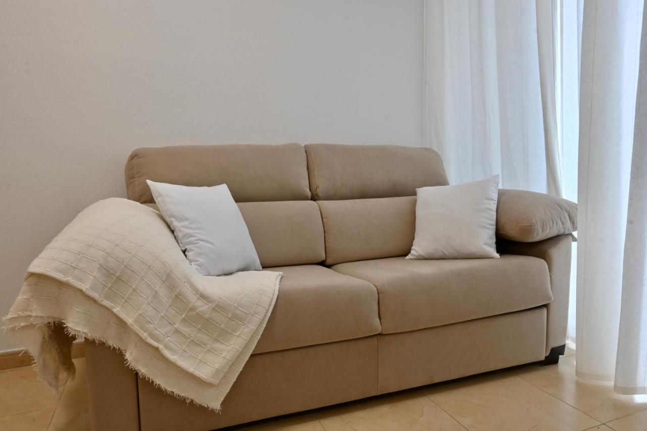For You Rentals Acogedor Apartamento Temporal De 1 Dormitorio Y Salon, A Pasos De Gran Via Inf3D Madrid Exterior foto